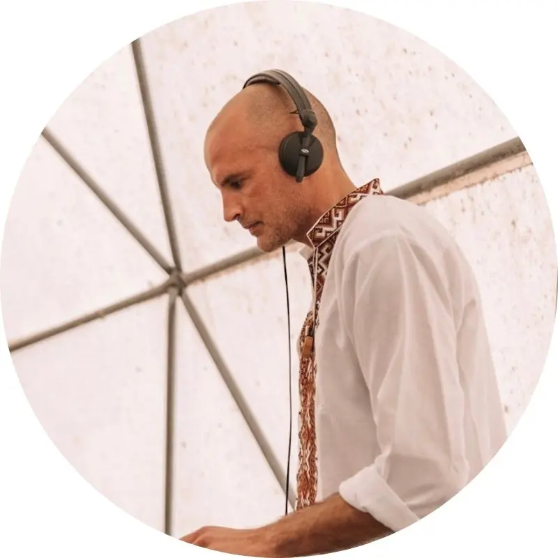 B-FIle (Bernardo Rodrigues) - Facilitator - Ecstatic Dance Caldas